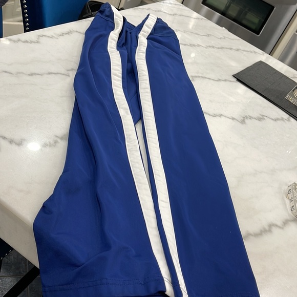 Men’s Pants - Picture 14 of 15